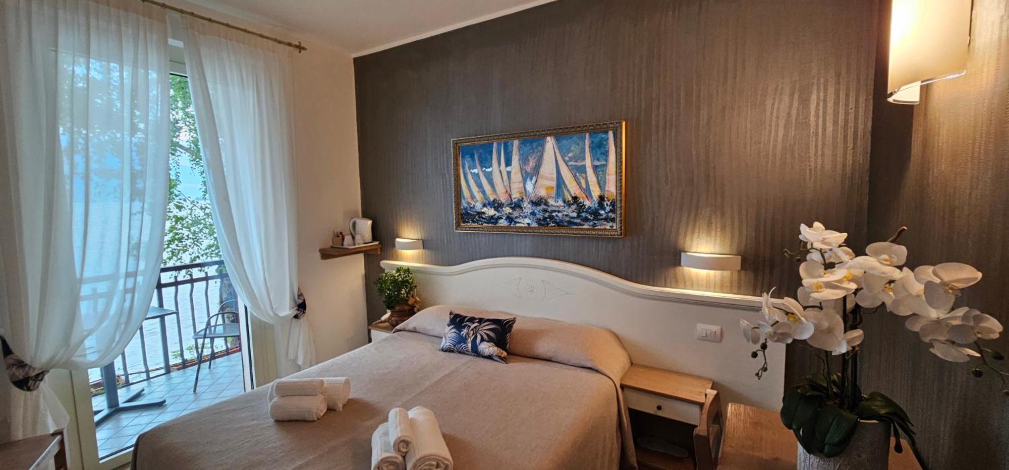 Hotel Meridiana Bellano Ruang foto