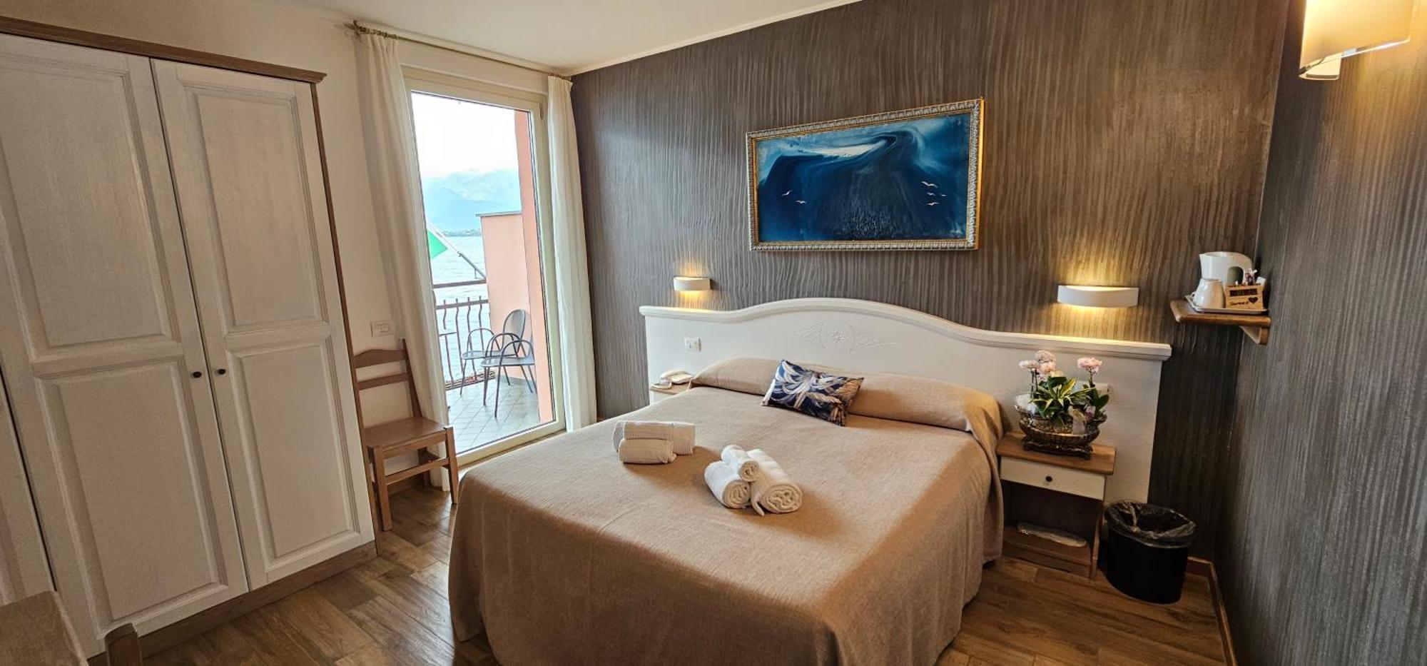 Hotel Meridiana Bellano Ruang foto